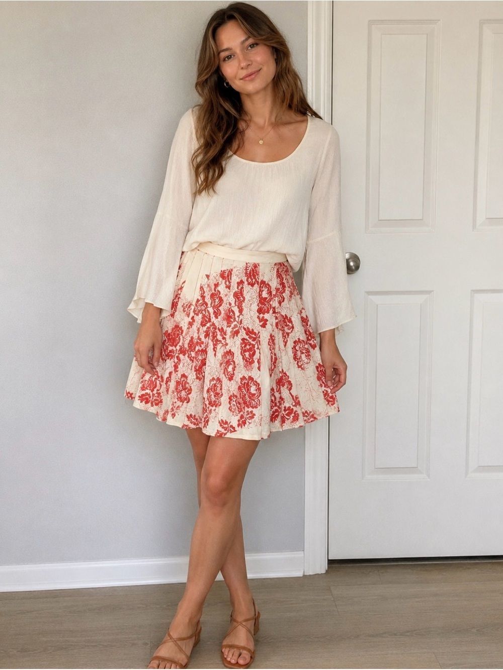 Free People Cream Skirt Red Floral Knee Length Pleaded Skirt Sz 12 Romantic
